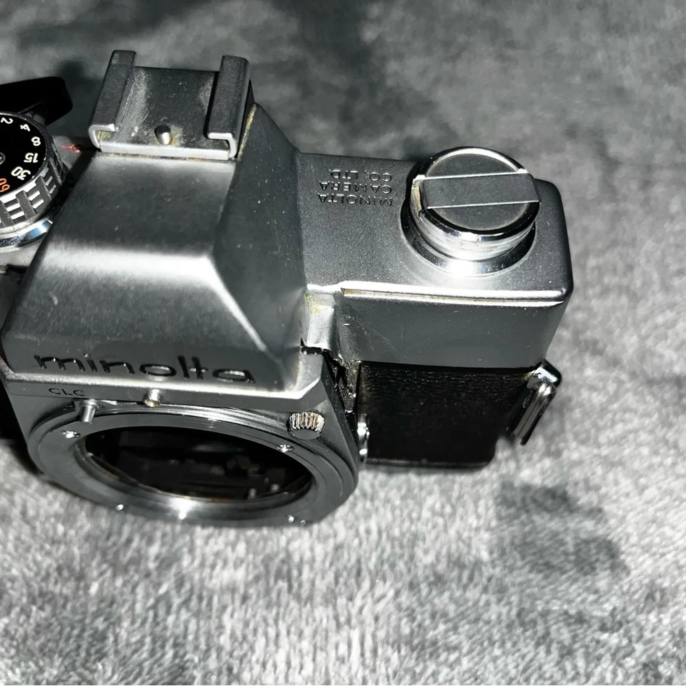 Vintage Silver Minolta SRT100 35mm SLR Camera Body Used Good For Parts